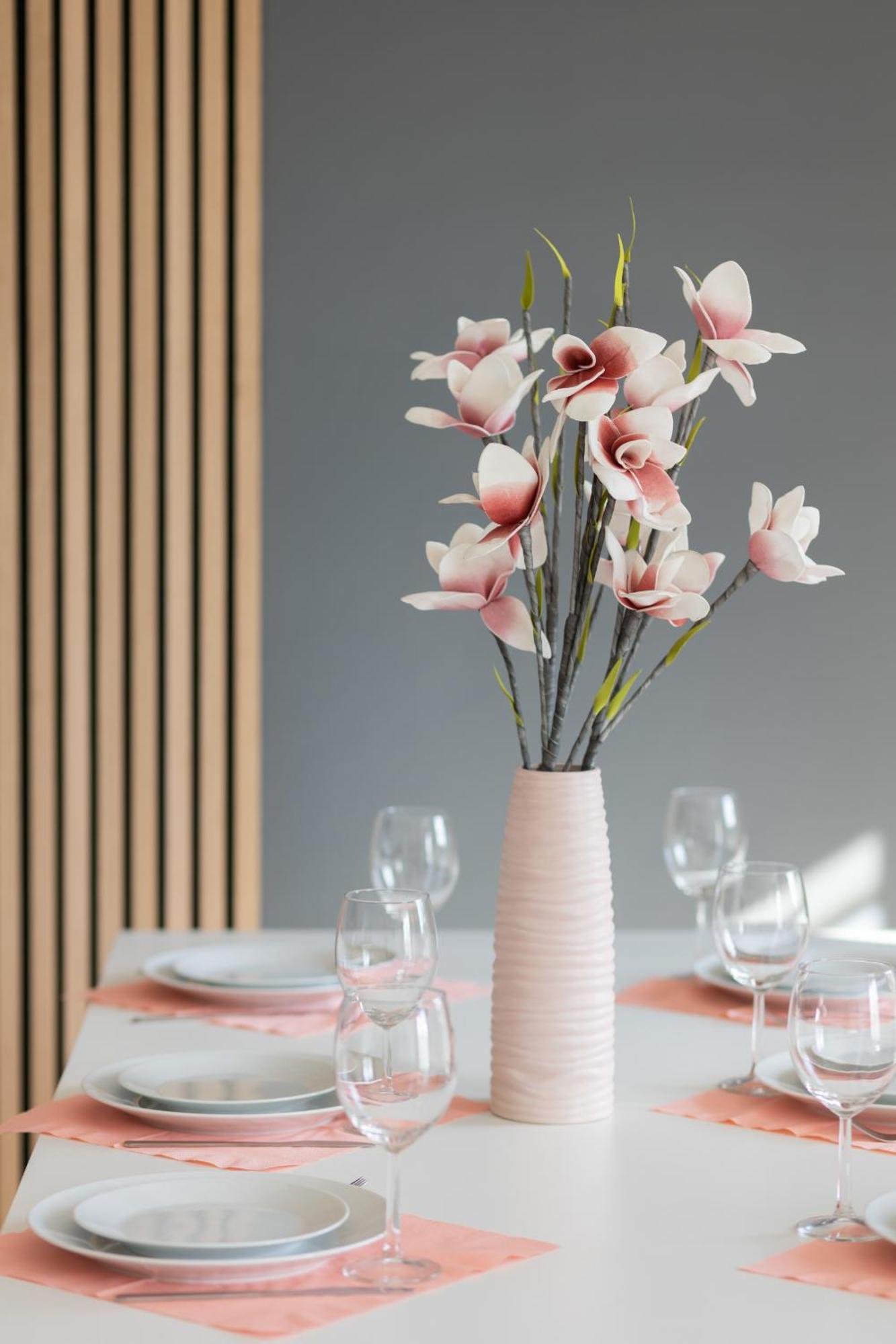 Appartamento Metro Kondratowicza With Parking By Renters *