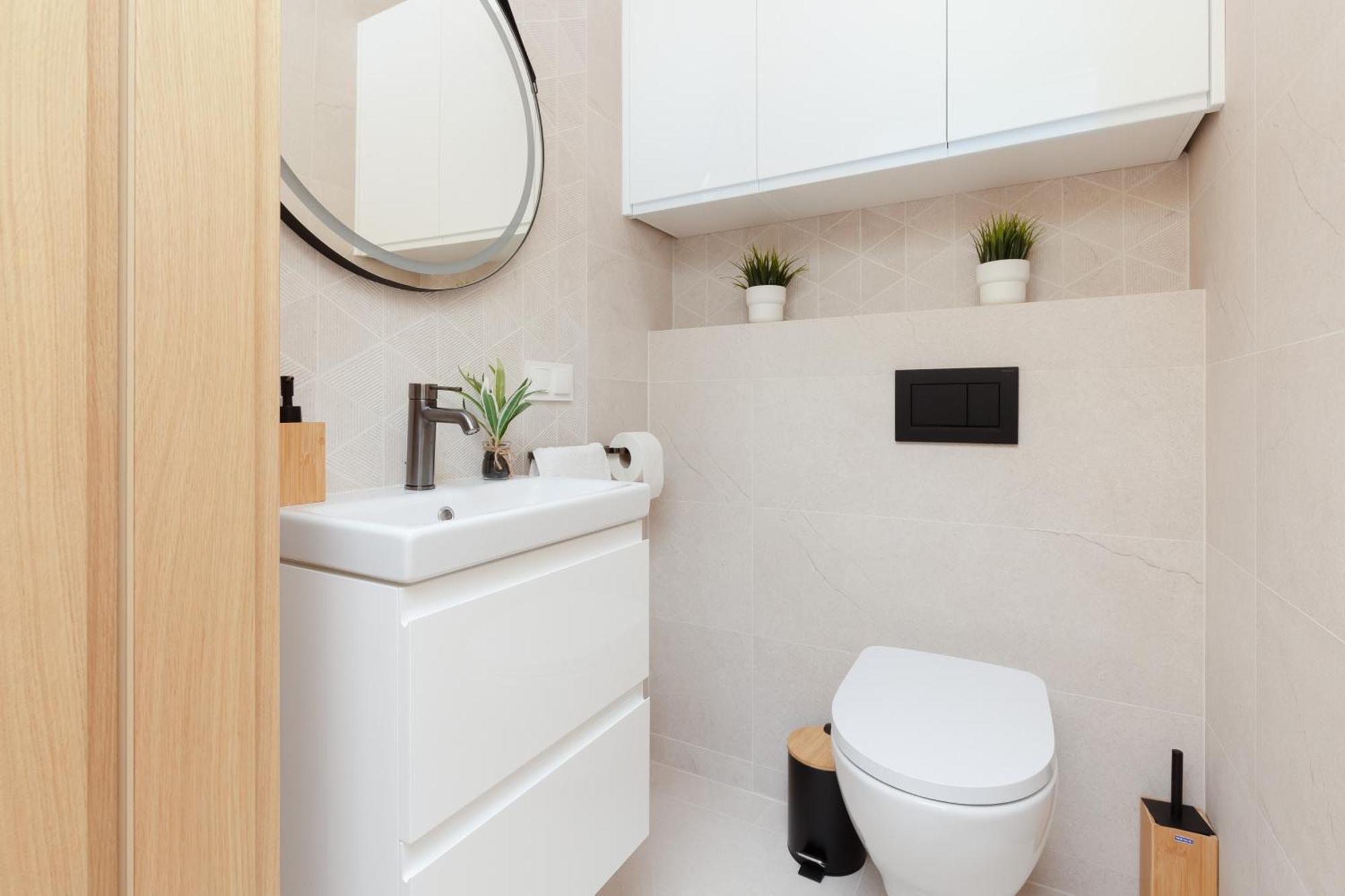 Appartamento Metro Kondratowicza With Parking By Renters